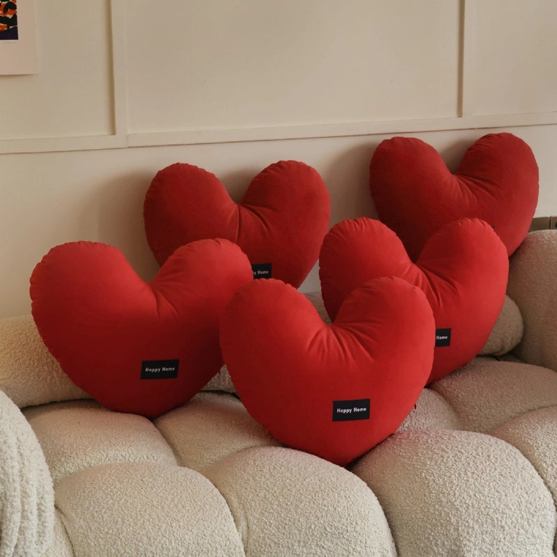 Elegant Lady Romantic Heart Shape PP Cotton Polyester Throw Pillow Couch & Sofa Decor