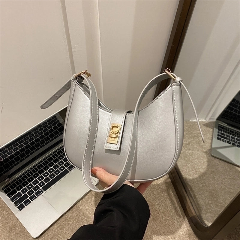 Women's Pu Leather Solid Color Vintage Style Dumpling Shape Lock Clasp Underarm Bag