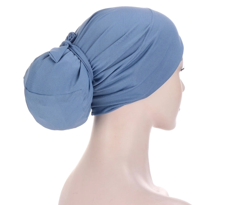 Women's Minimalist Solid Color Eaveless Beanie Hat