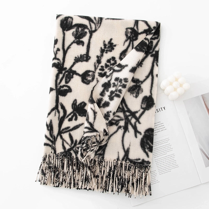 Women's Sweet Flower Polyester Tassel Scarf