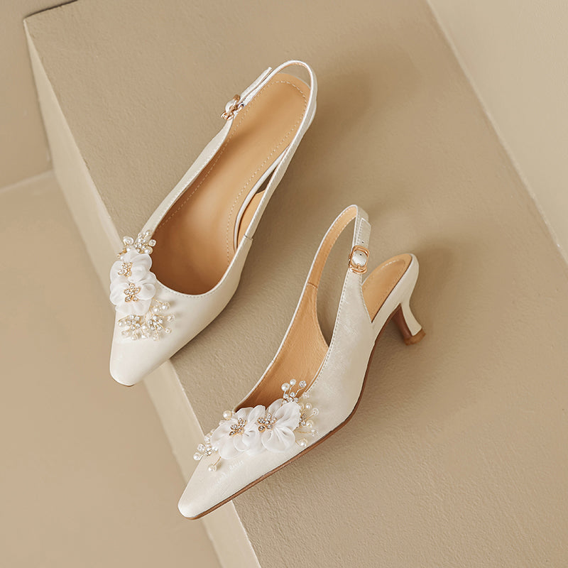Floral Pointed Toe Slingback Kitten Pumps Elegant Leather Wedding Sandals in Black/Beige
