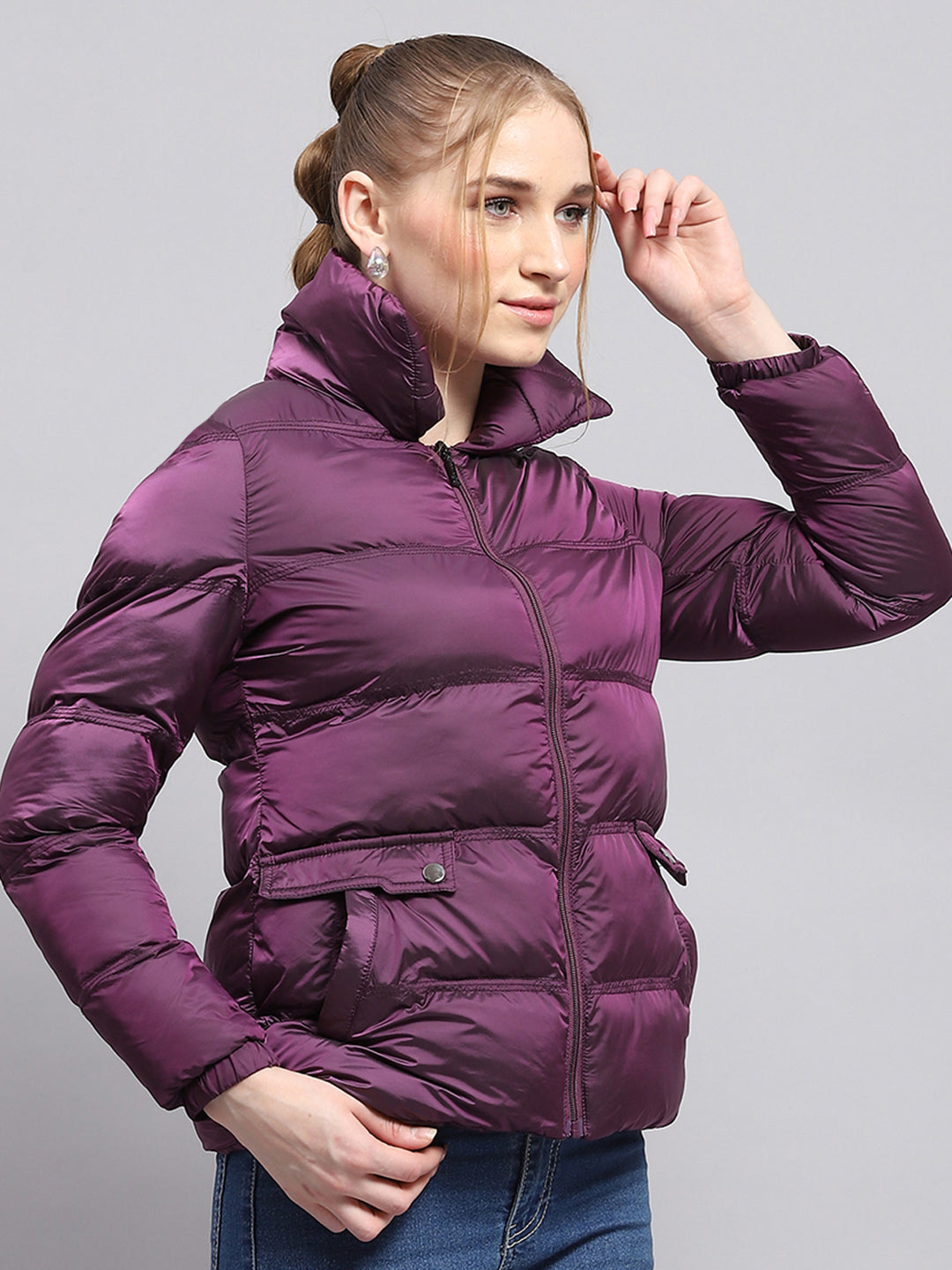 Women Purple Solid High Neck Full Sleeve Jacket