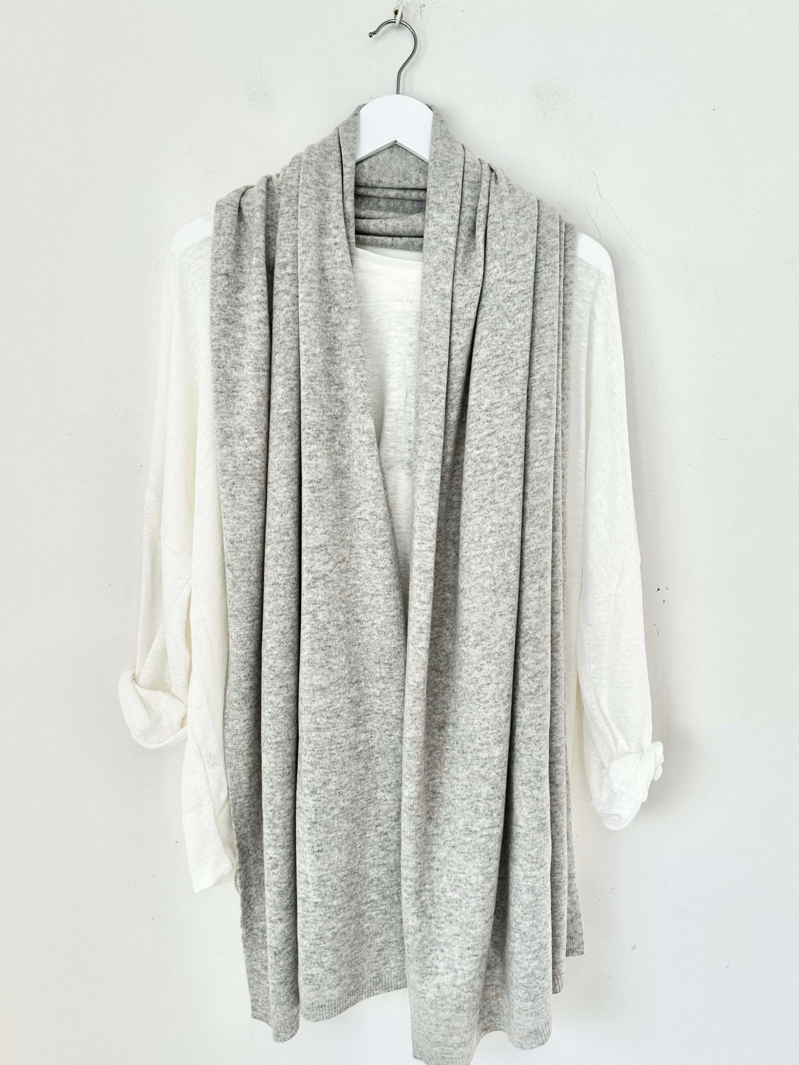 large cashmere scarf- grey marle