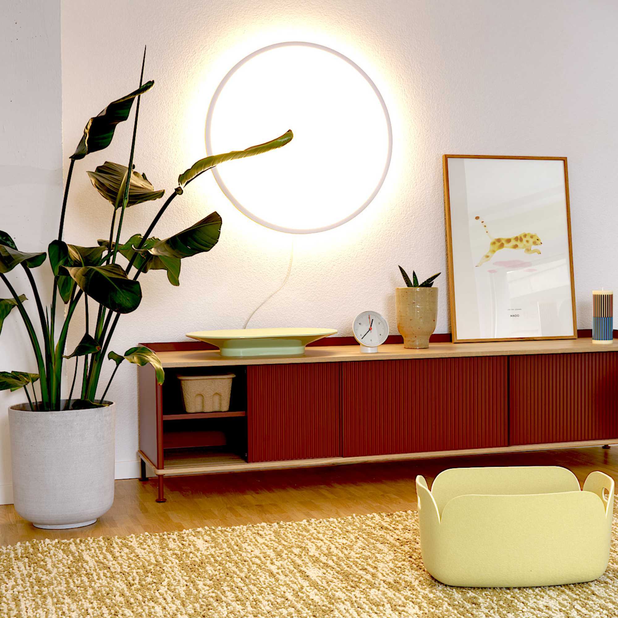 Muuto Calm Wall Lamp ?68 w. Orange Band