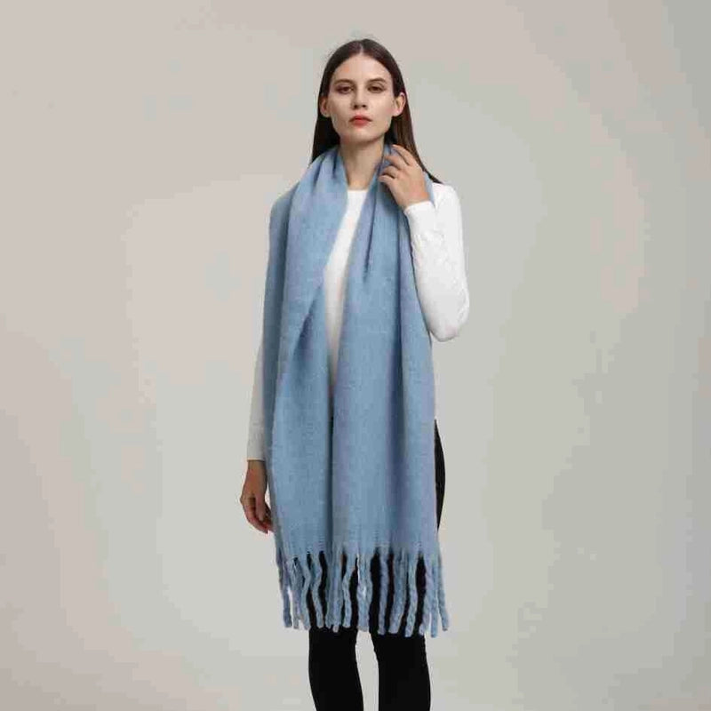 Women's Minimalist Solid Color Imitation Cashmere Tassel Scarf