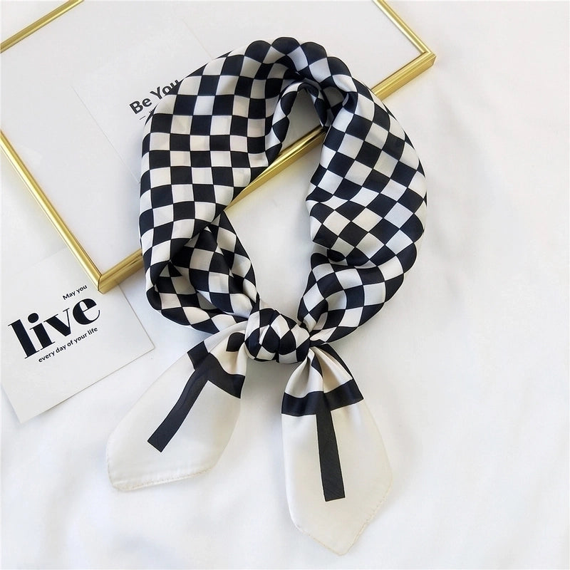 Clashing Color Floral Pringting Silk Square Scarf