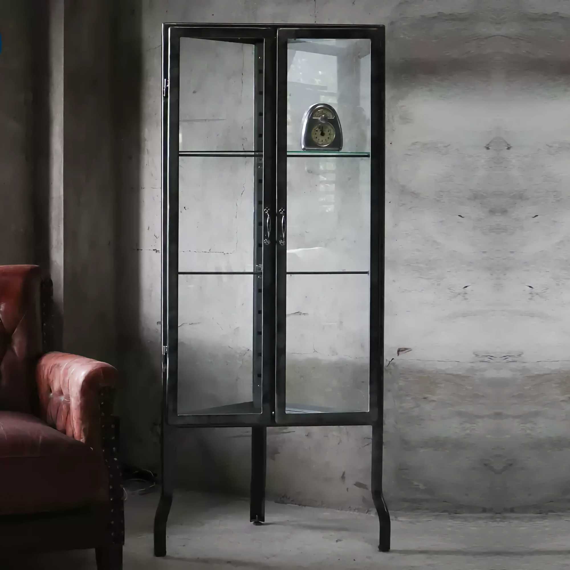 Doctor Cabinet Triangle