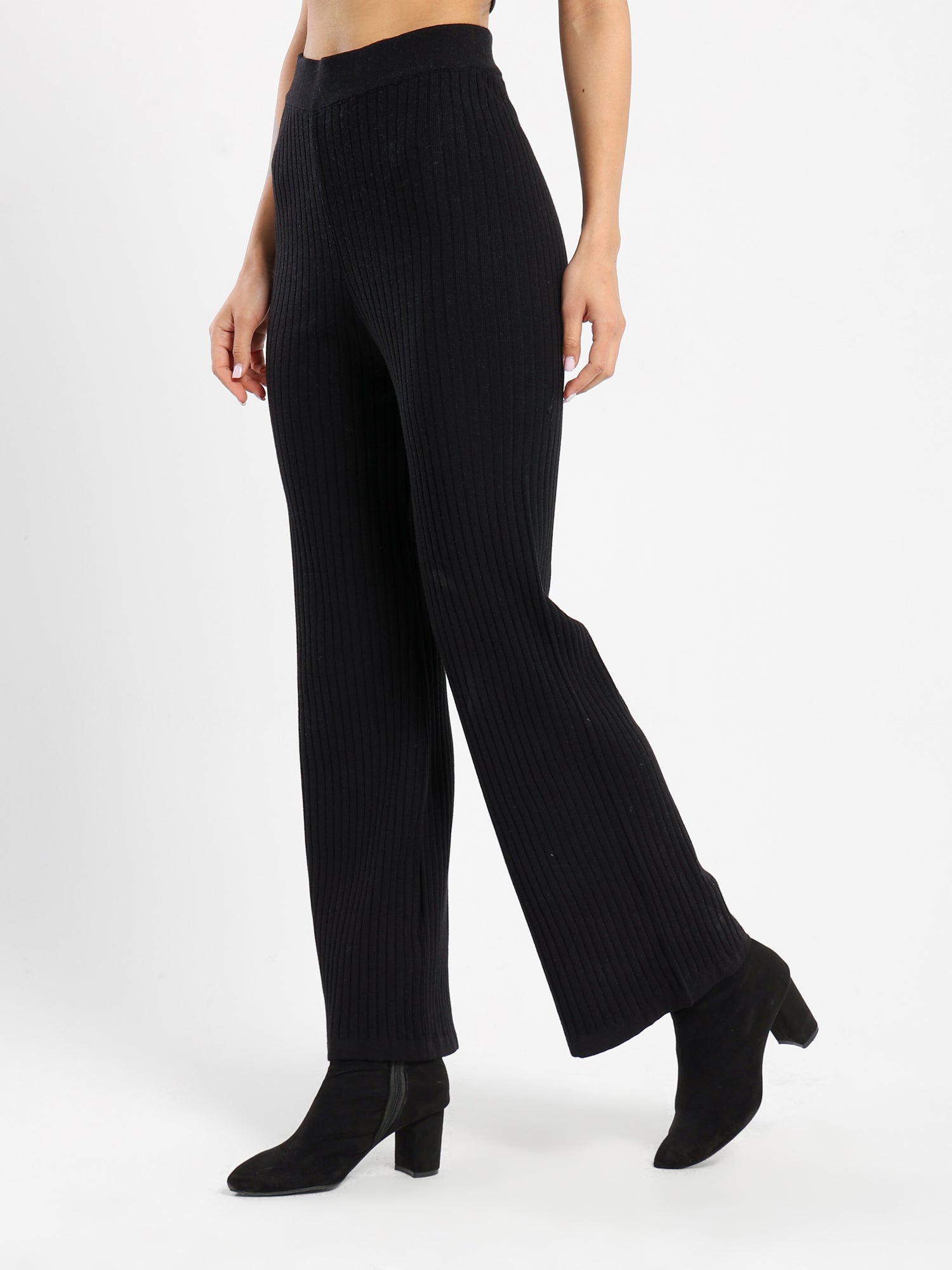 Ribbed Design Pants