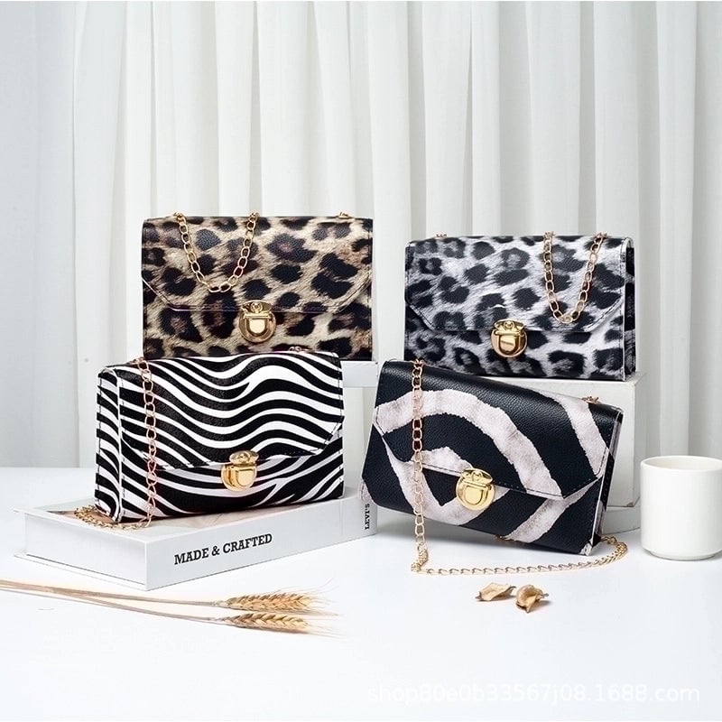 Women's Small Pu Leather Color Block Leopard Vintage Style Square Lock Clasp Crossbody Bag