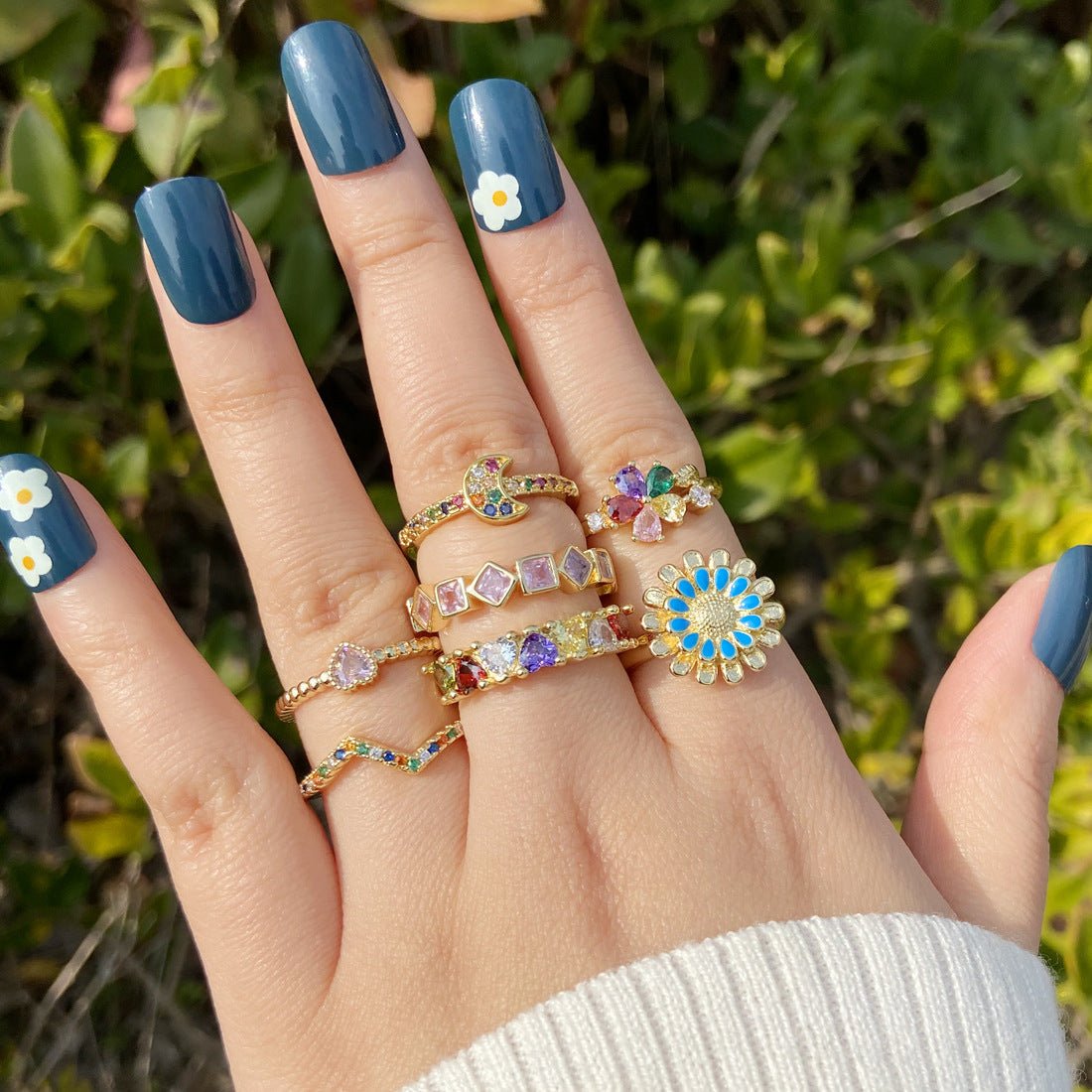 Women Little Daisy Moon Heart Copper Electroplating Rings