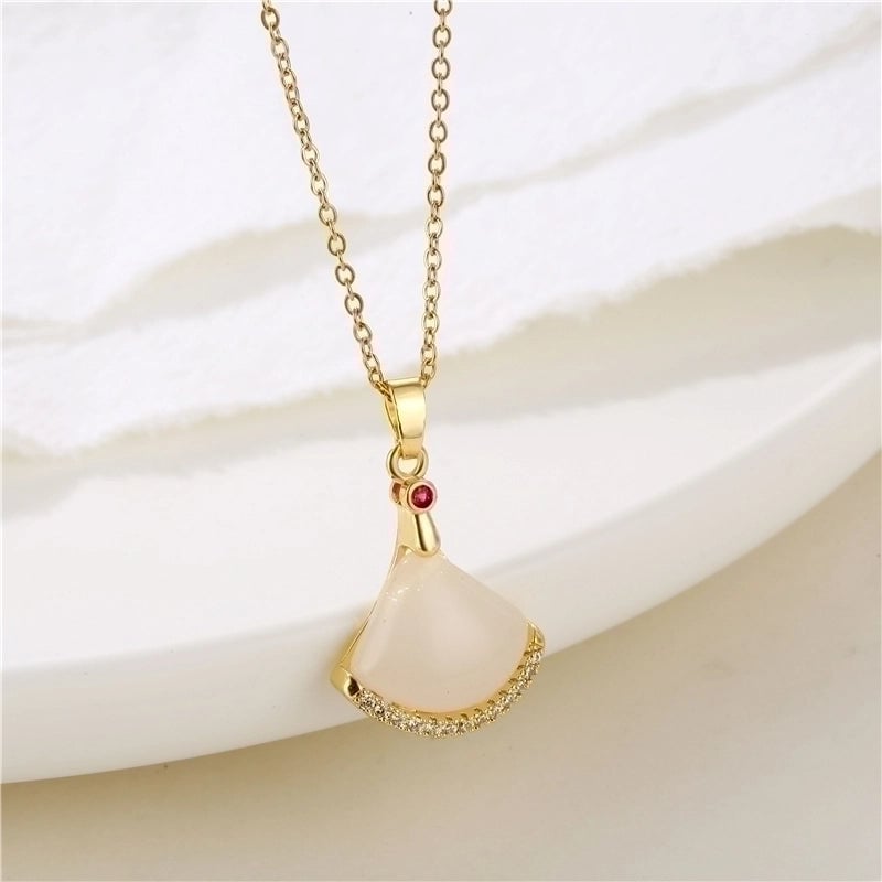 Stainless Steel Titanium Steel 18K Gold Plated Retro Plating Inlay Water Droplets Heart Shape Snowflake Zircon Pendant Necklace