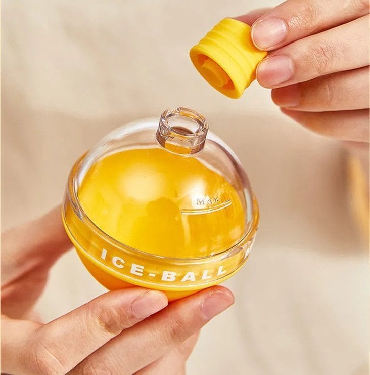 🔥 BIG SALE - 42% OFF🔥Light Bulbs Ice Molds