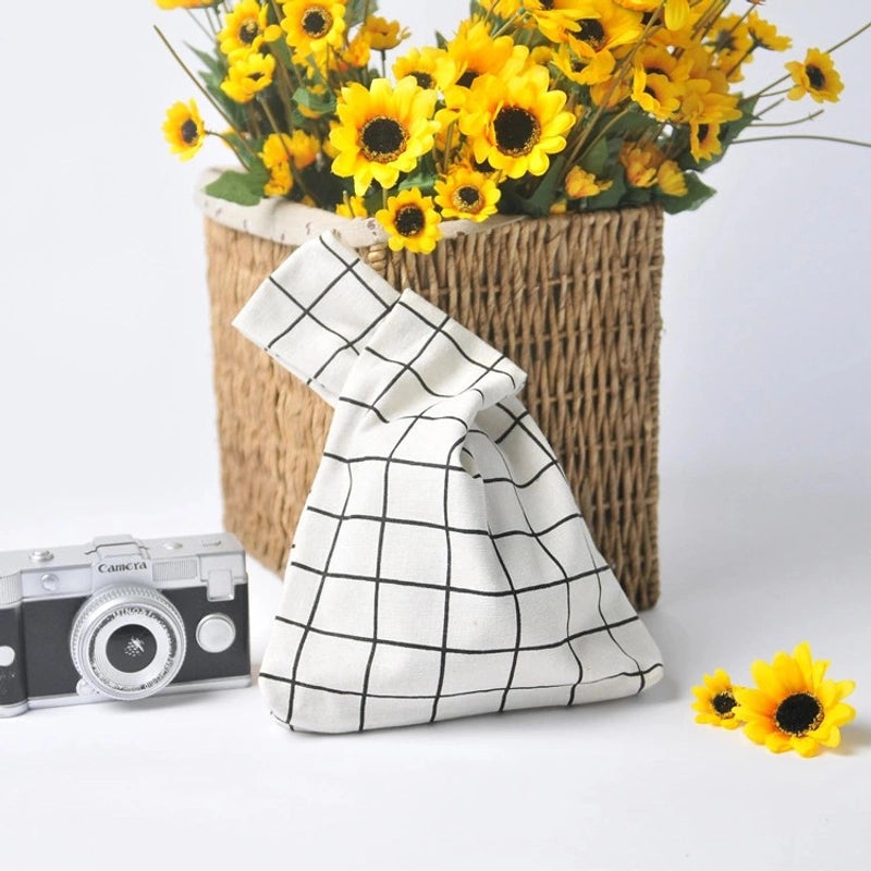 Women's Small Canvas Cartoon Bear Cat Vacation Open Handbag