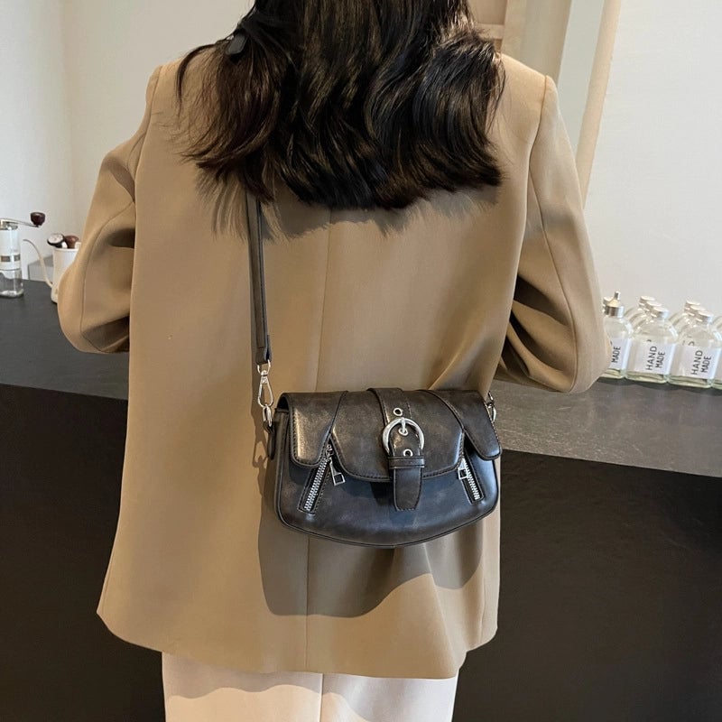 Women's Medium Pu Leather Solid Color Vacation Classic Style Square Magnetic Buckle Shoulder Bag