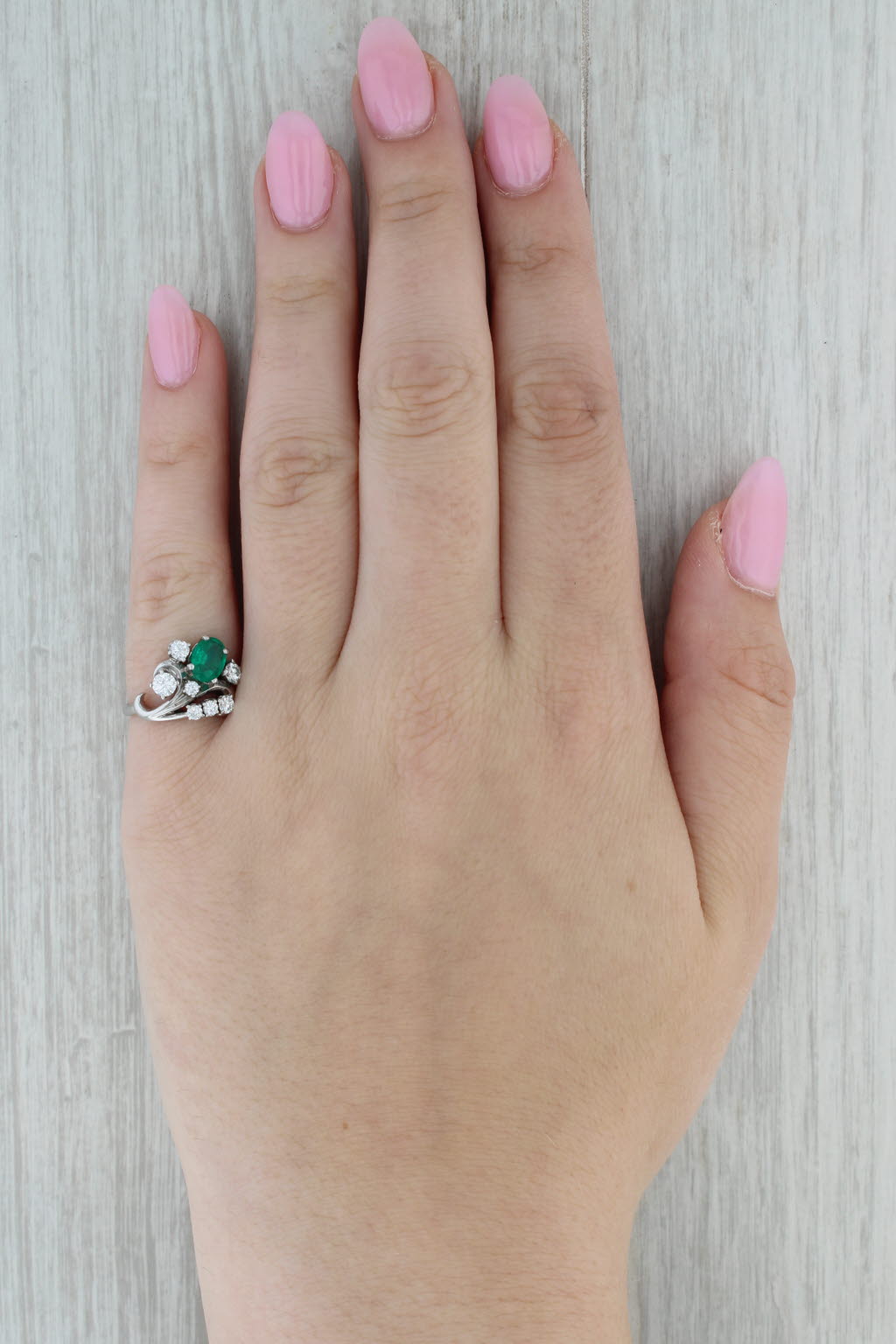 Vintage 1.17ctw Lab Created Emerald Diamond Ring 14k White Gold Size 6.5