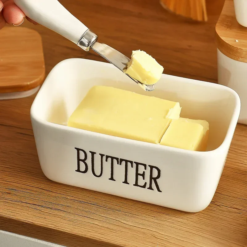 500 ML CERAMIC BUTTER CONTAINER WITH KNIFE BAMBOO LID