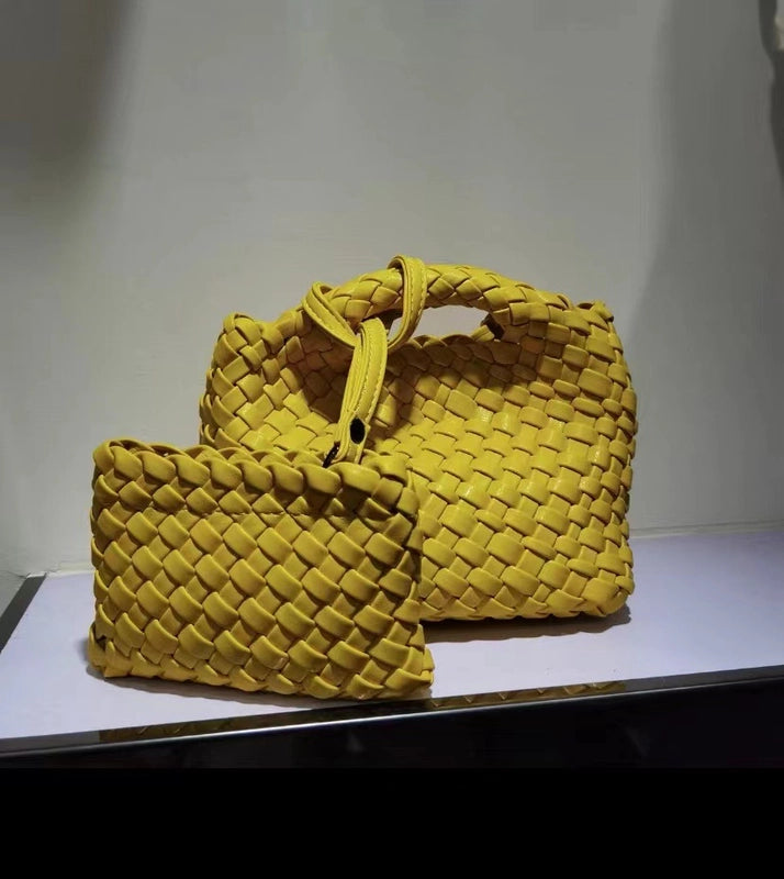 Women's Small Pu Leather Solid Color Streetwear Weave Square Open Crossbody Bag