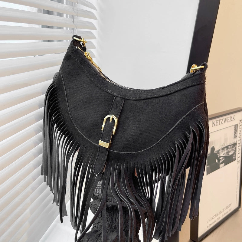Women's Medium Pu Leather Solid Color Vacation Classic Style Tassel Dumpling Shape Zipper Crossbody Bag