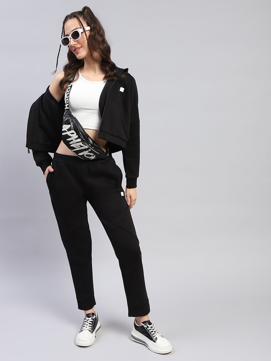 Women Black Solid Hooded Full Sleeve Tracksuit