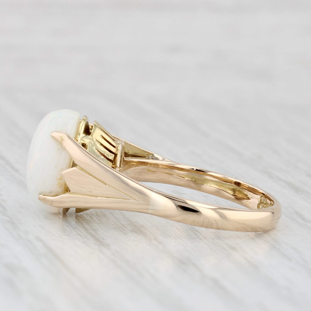 Vintage Oval Cabochon Opal Solitaire Ring 14k Yellow Gold Size 5.75