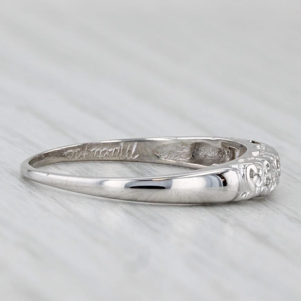 Vintage Diamond Ring 14k White Gold Size 7 Stackable Wedding Band