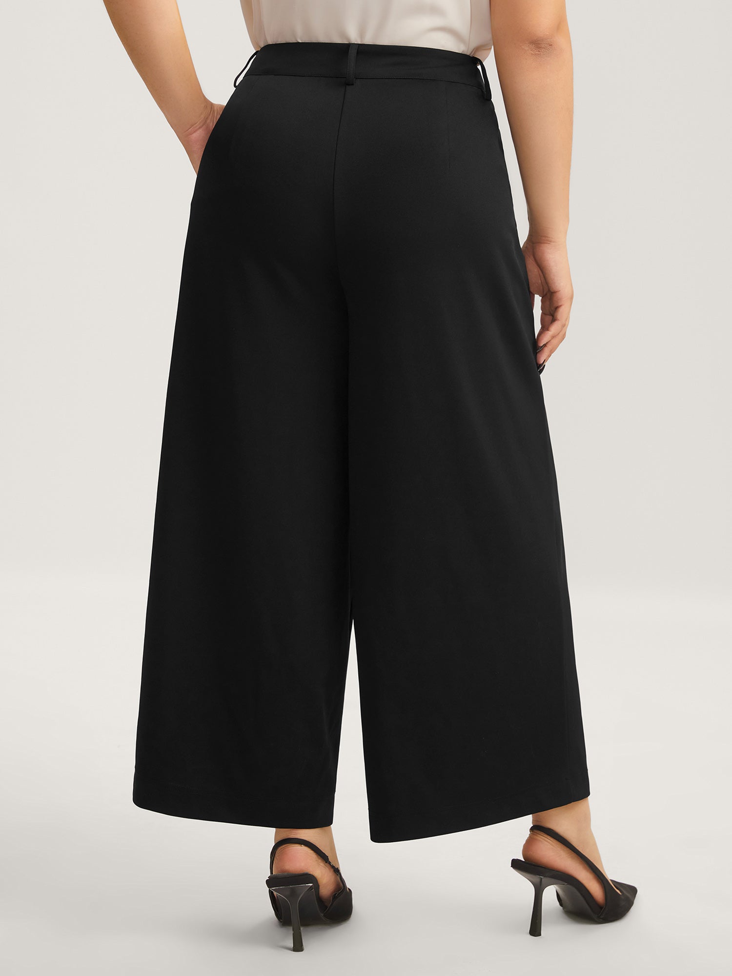 Pockets Wide-Leg Solid Pants