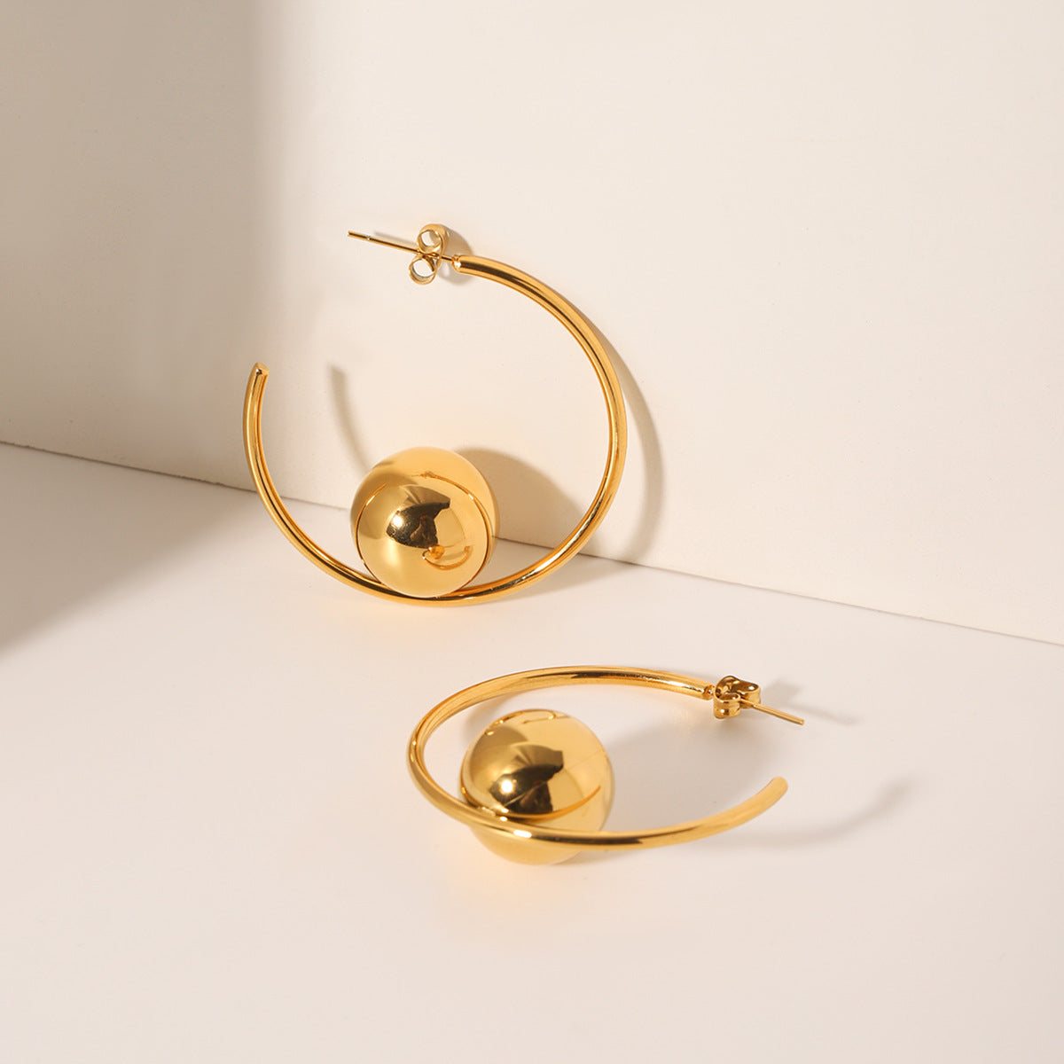 Stainless Steel Hoop Earrings Niche Design Spherical Earrings Female Fashion Personality Titanium Steel Earrings