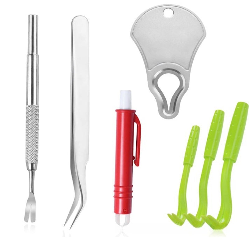 Pet Cleaning And Scratching Device Combination Suit Dog Anti-lice And Scratching Device Pet Anti-tick Hook Flea Clip
