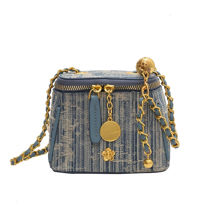 Women's Small Denim Solid Color Streetwear Zipper Crossbody Bag