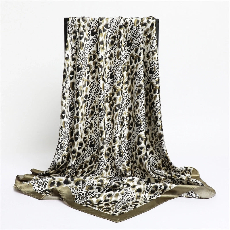 Women's Lady Minimalist Streetwear Leopard Polyester Satin Kerchief