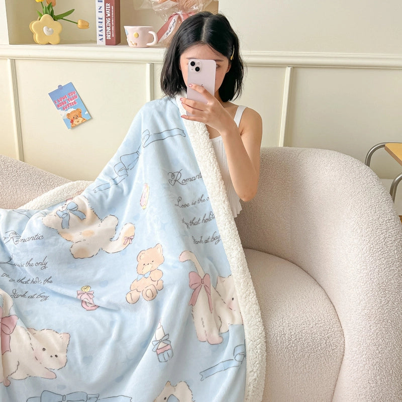 Casual Elegant Animal Heart Shape Milk Fiber Blanket Bedding