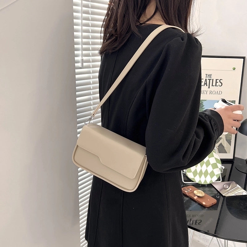 Women's Small All Seasons Pu Leather Basic Baguette Bag