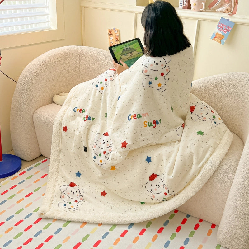 Casual Elegant Animal Heart Shape Milk Fiber Blanket Bedding