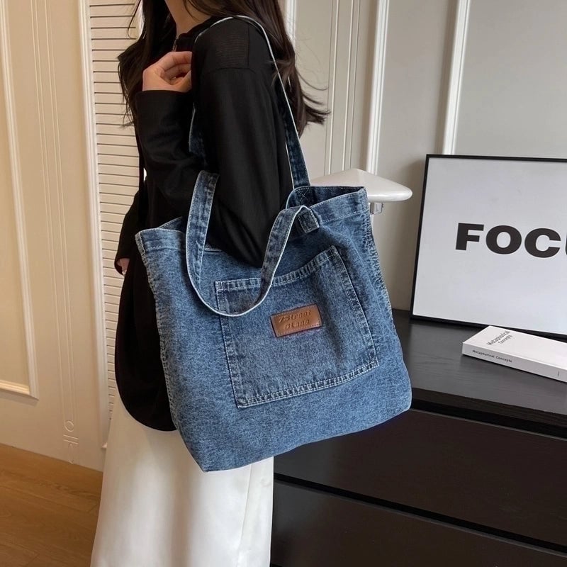 Women's All Seasons Denim Classic Style Shoulder Bag