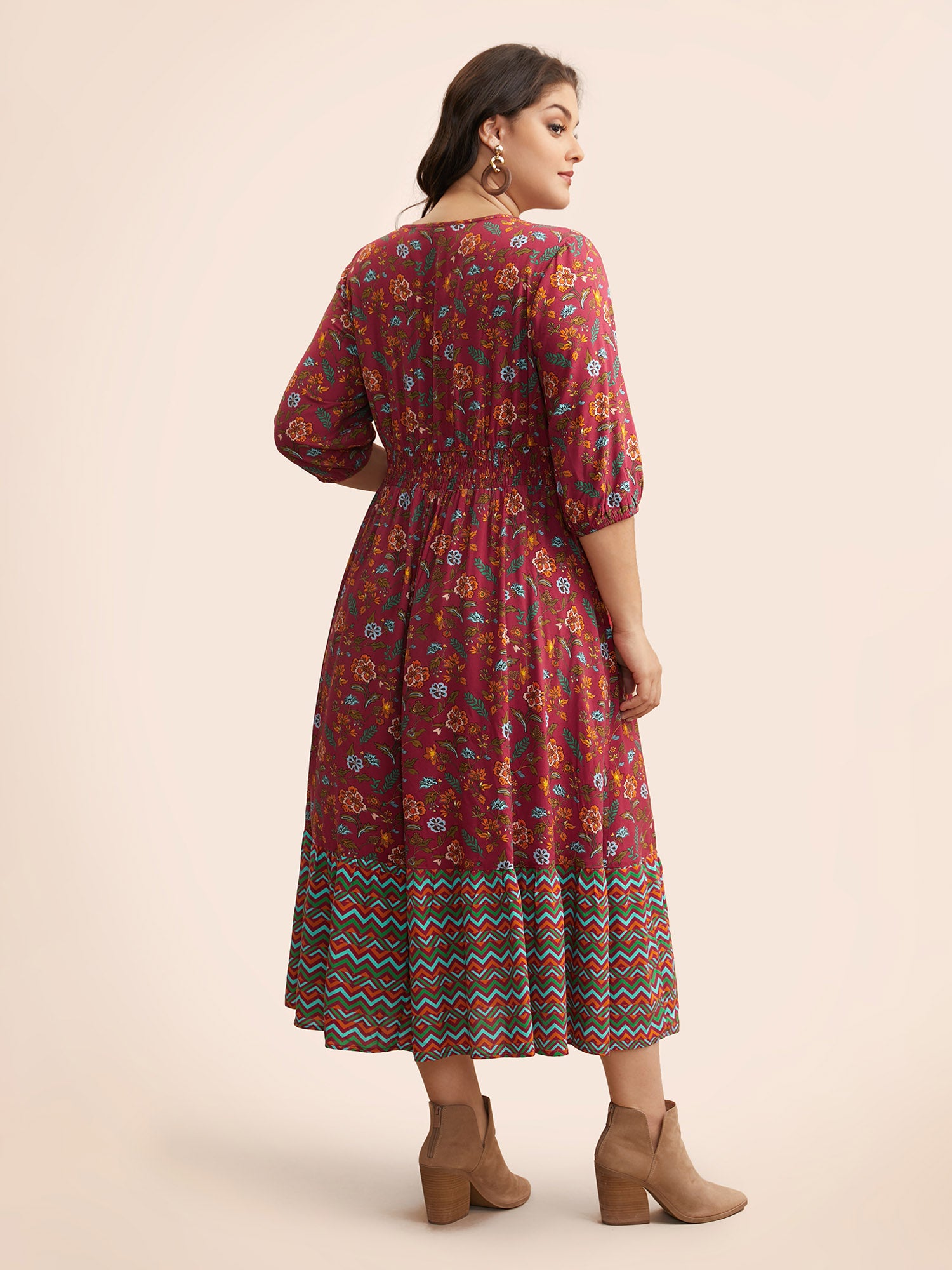 V Neck Bandana Print Shirred Dress