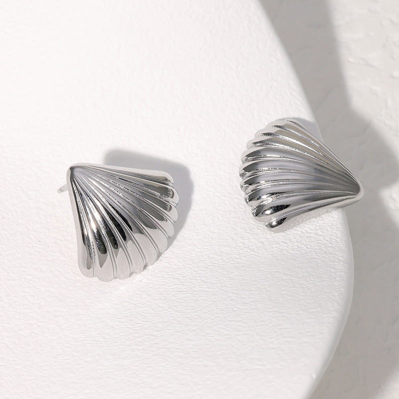 Shell Stainless Steel Electroplating Stud Earrings