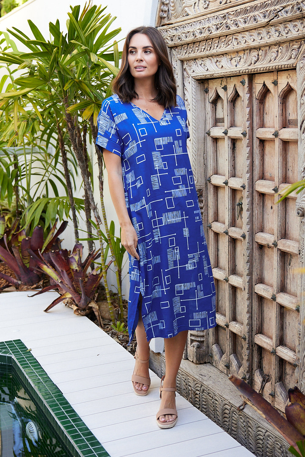 Esiteri Linen Dress - Royal Blue Geo