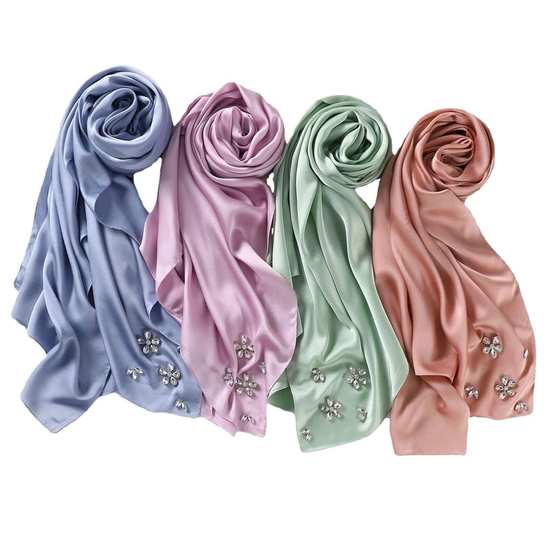 Women's Minimalist Solid Color Flower Chiffon Diamond Kerchief
