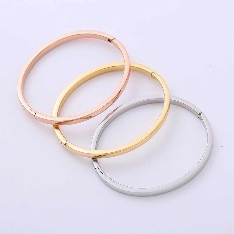 Minimalist Solid Color 304 Stainless Steel 18K Gold Plated No Inlaid Stainless Steel Bracelets In Bulk