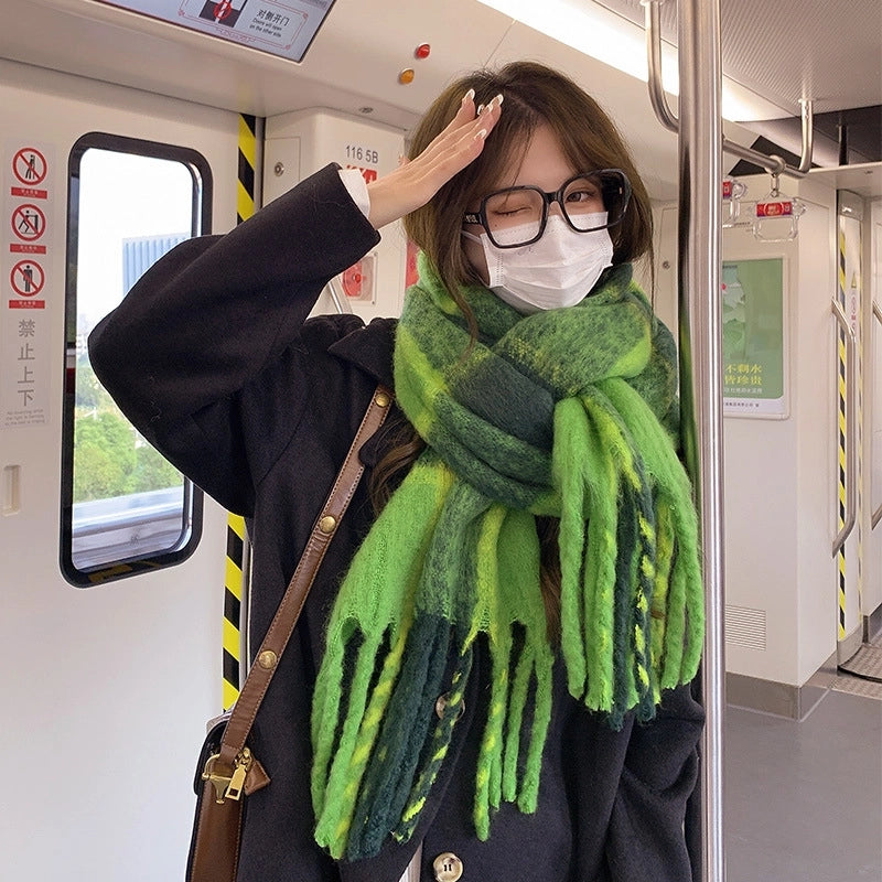 Green Big Mao Plaid Scarf Women's Autumn And Winter  Thickened Warm Atmosphere Fashionable Scarf
