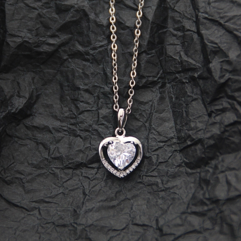 10 Pieces Casual Elegant Basic Moon Heart Shape Bow Knot Titanium Steel Copper Zircon Plating Inlay Pendant Necklace