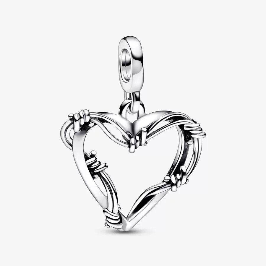 Pandora ME Wire Heart Medallion