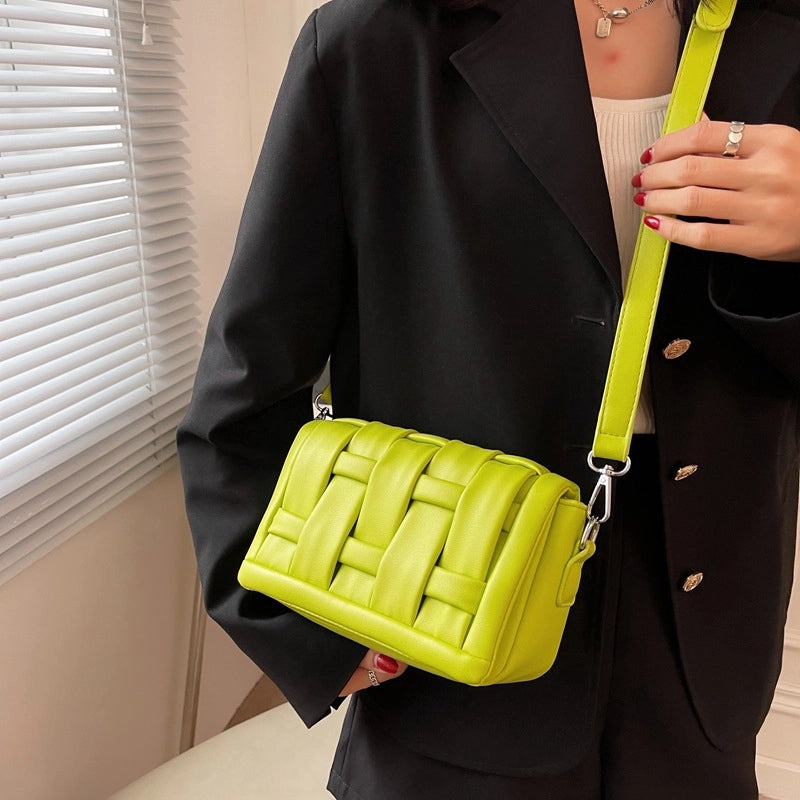 Women's Small Pu Leather Solid Color Streetwear Square Magnetic Buckle Square Bag