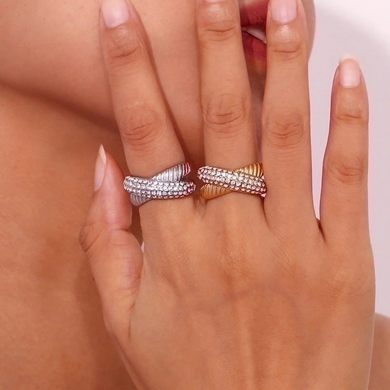 Minimalist Solid Color Stainless Steel Inlay Zircon Rings