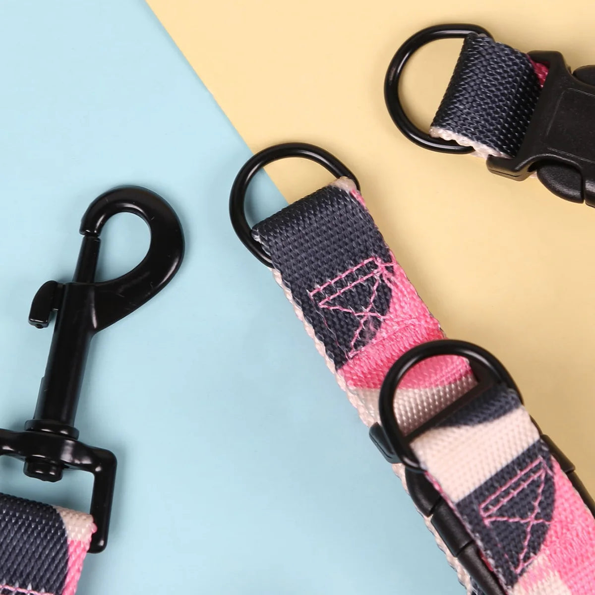 Adjustable Abstract Dog Harness & Leash