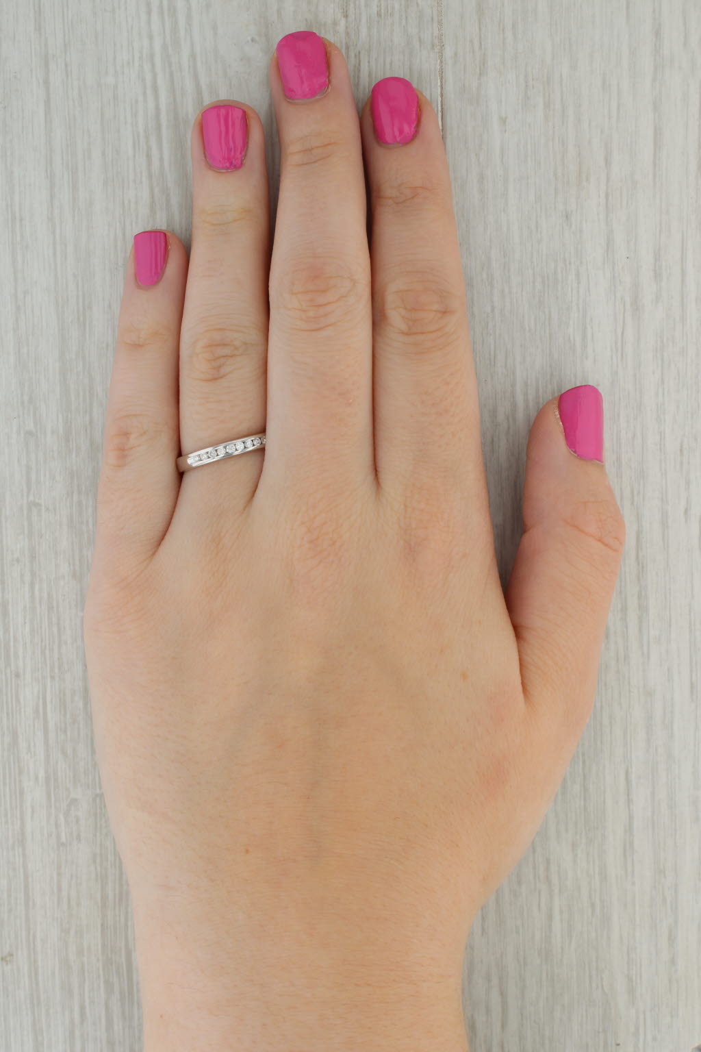 0.25ctw Diamond Wedding Band 14k White Gold Size 8.5 Stackable Ring
