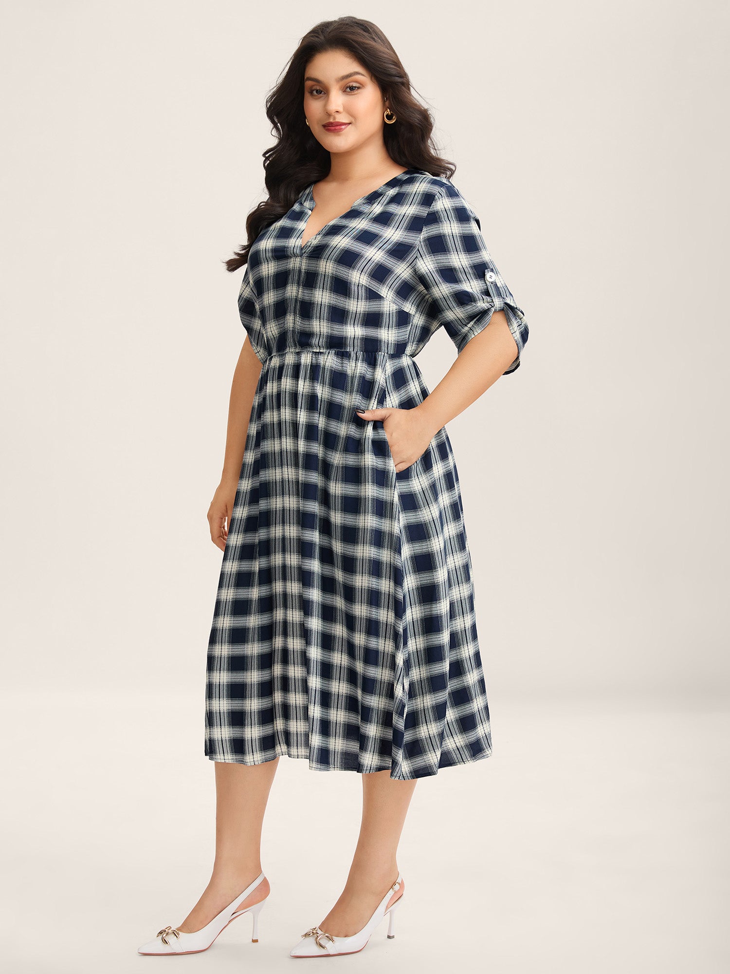 Plaid Pattern Tab Sleeve Pockets Midi Dress
