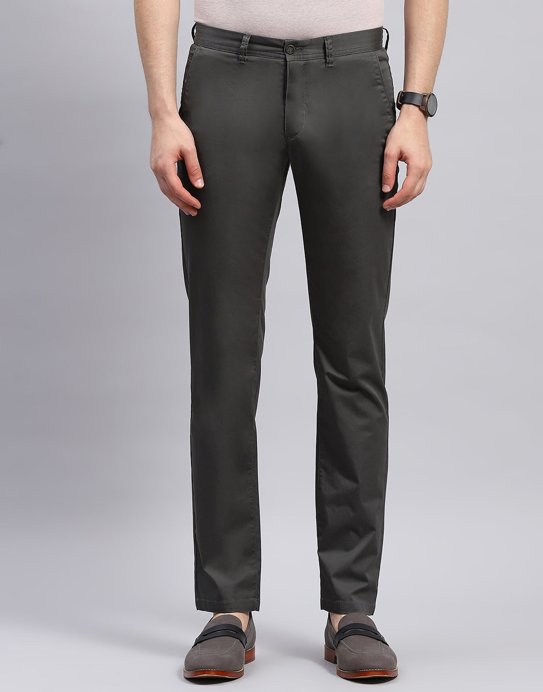 Men Olive Solid Regular Fit Trouser