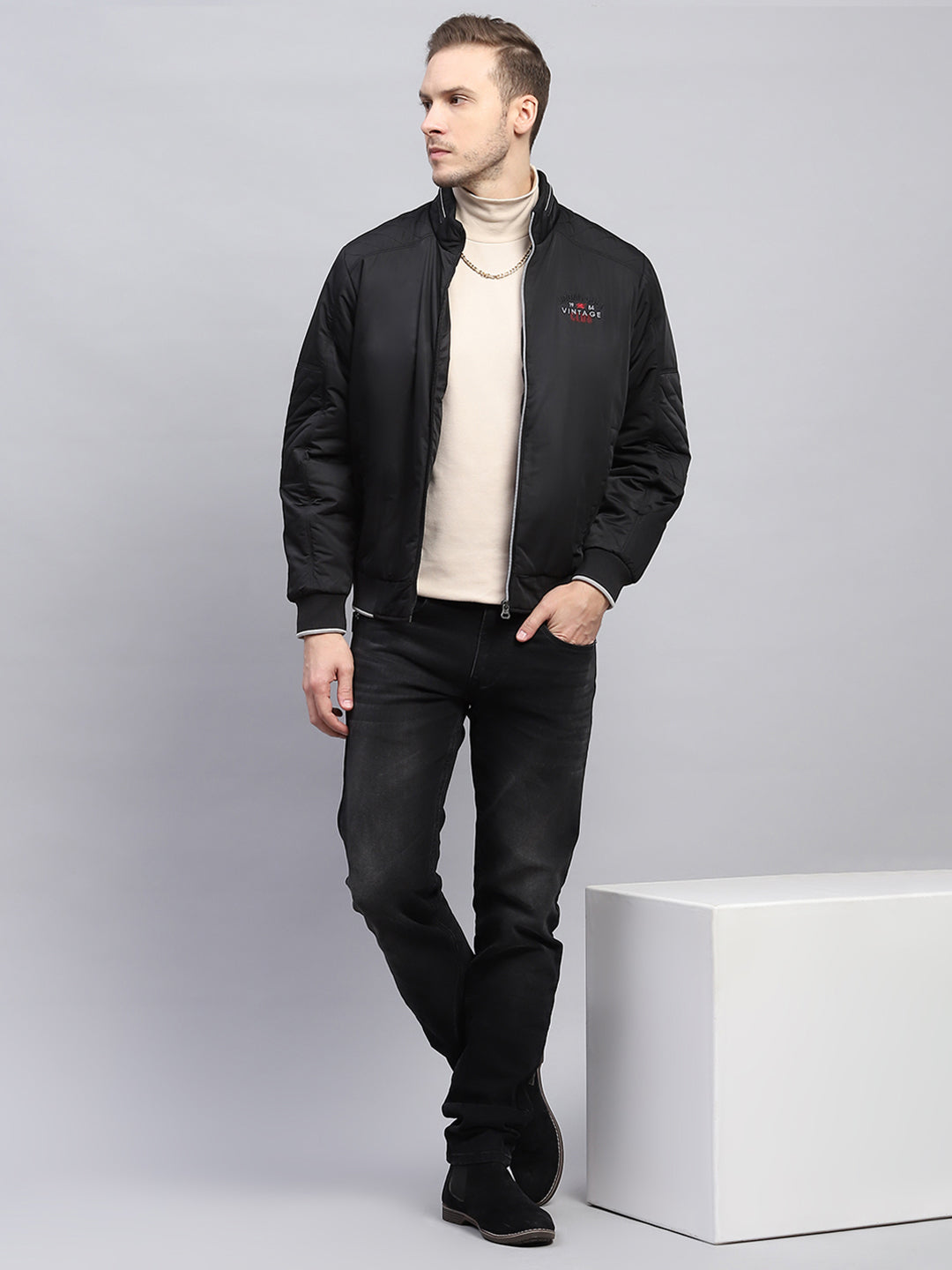 Men Black Solid Mock Neck Full Sleeve Jacket