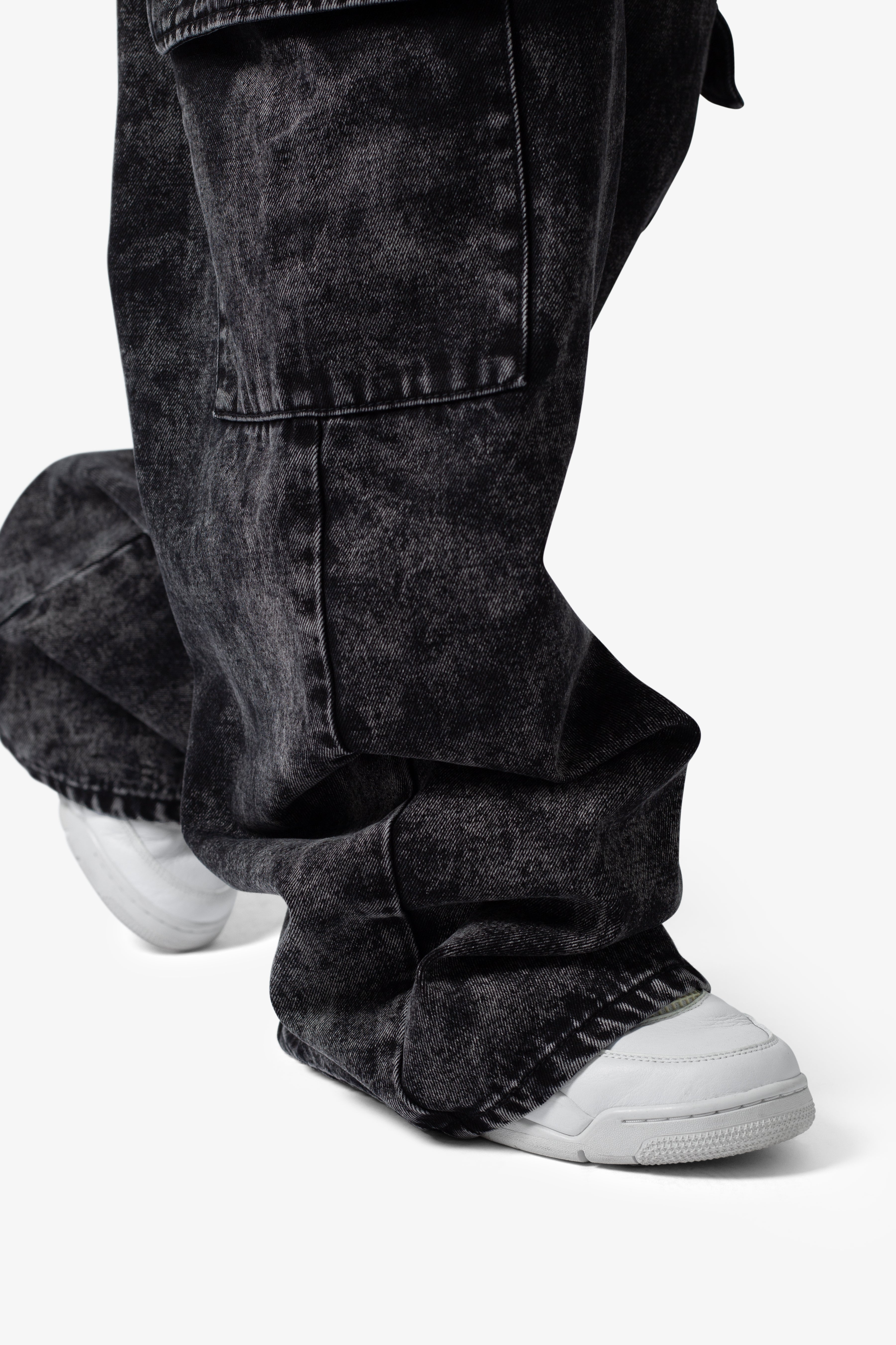 Void Baggy Cargo Denim - Washed Black